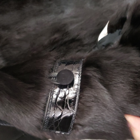 Beltrami Black Suede, Crocodile & Fur Collar & Lining Jacket - Picture 9 of 14